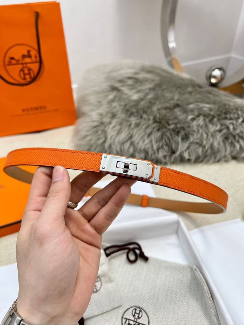 Hermès belt